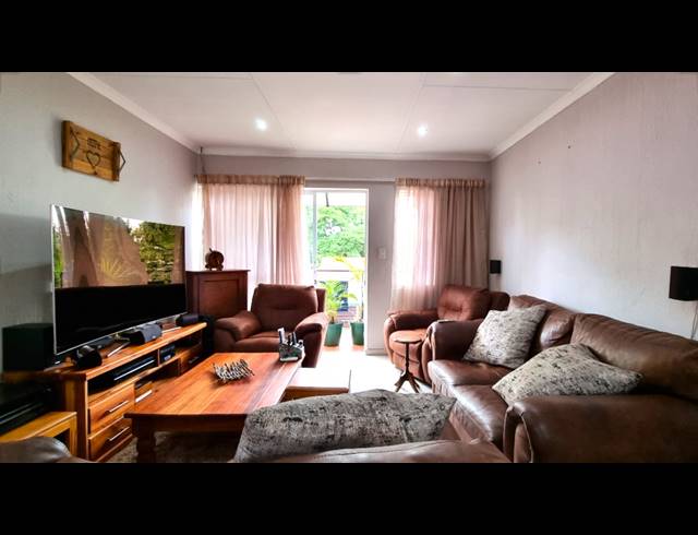 3 BEDROOM APARTMENT SOLD IN VILLIERIA